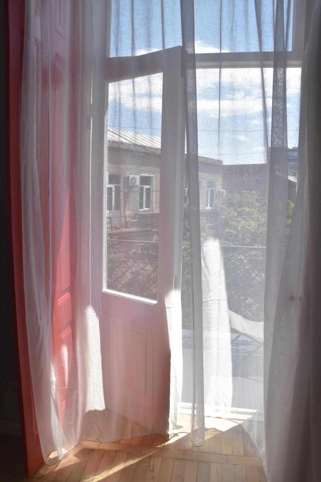 Communa Good Vibes Tbilisi Luaran gambar